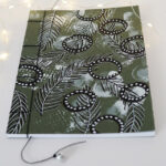DOODLE NOTEBOOK LEAVES CIRCLE