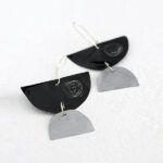 ALUMINIUM SHAPES BLACK-GRAY