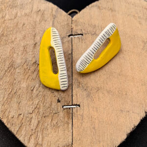 HALF DOODLES ΕARRINGS YELLOW