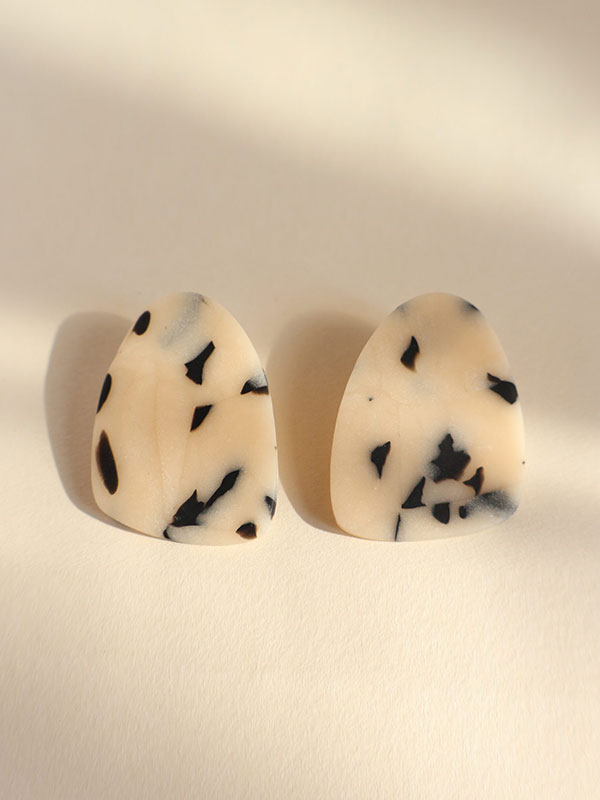 TERRAZZO ABSTRACT EARRINGS - Image 2